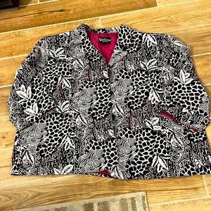 Russel Kemp Plus Size lined blazer.lining is Fuschia!